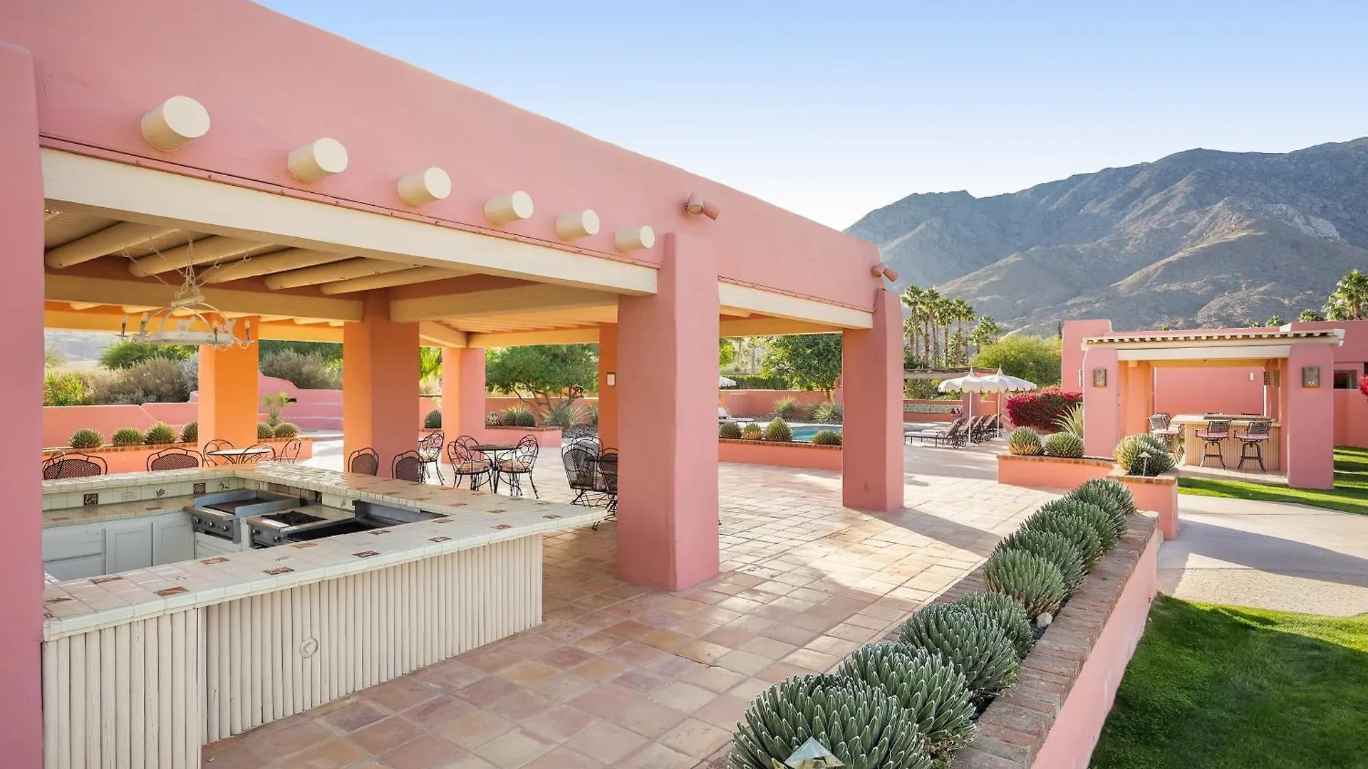 The Pond Estate By Avantstay Designer Compound W Multiple Pools Tennis View パーム・スプリングス 0*,