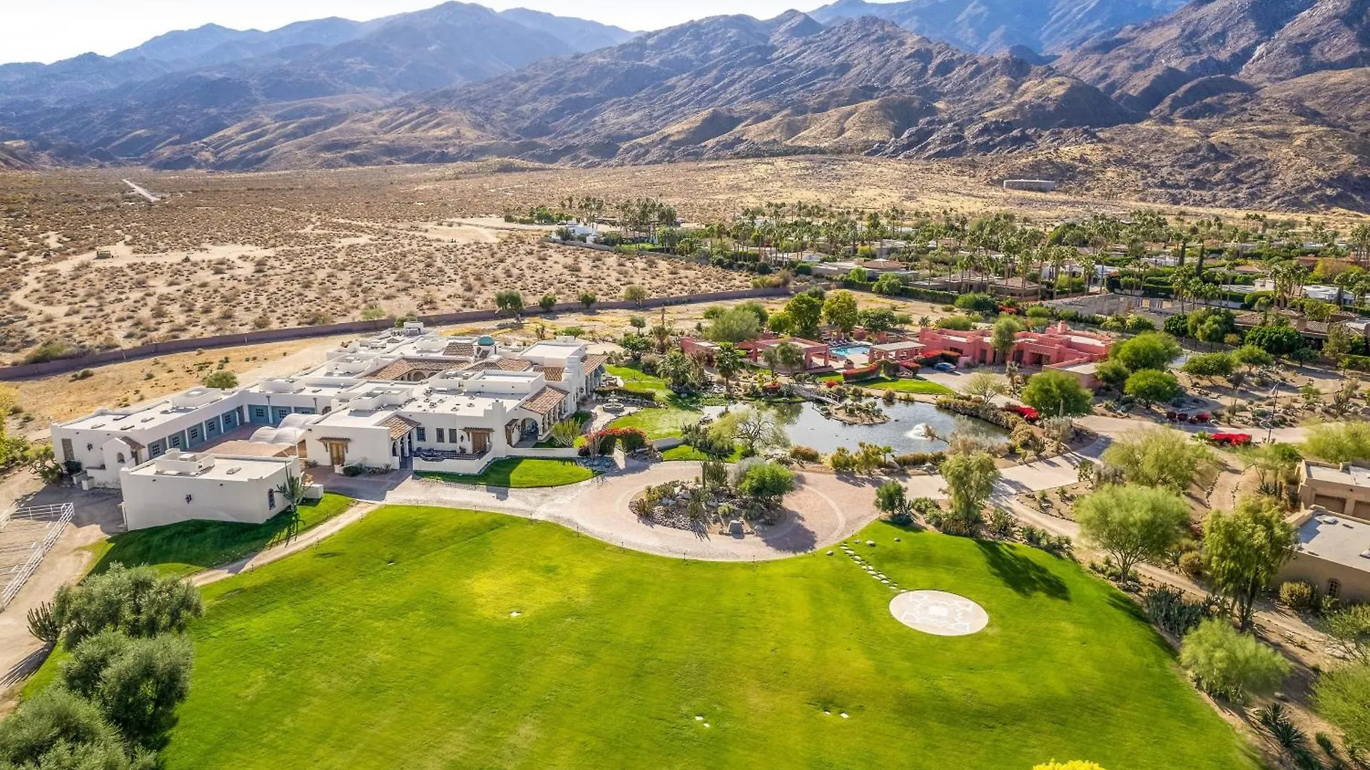 The Pond Estate By Avantstay Designer Compound W Multiple Pools Tennis View パーム・スプリングス 米国